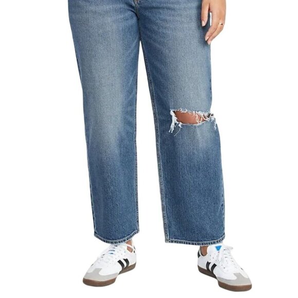 Old Navy Mid Rise Boyfriend Loose Jeans Slight Distress 2023 Size 14 - Picture 6 of 9